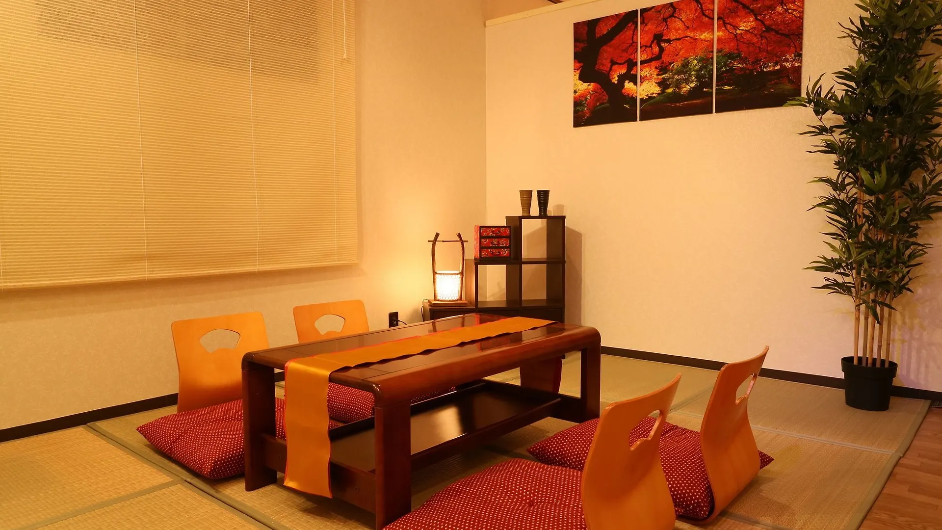 Guesthouse Sennichimae Осака Отель